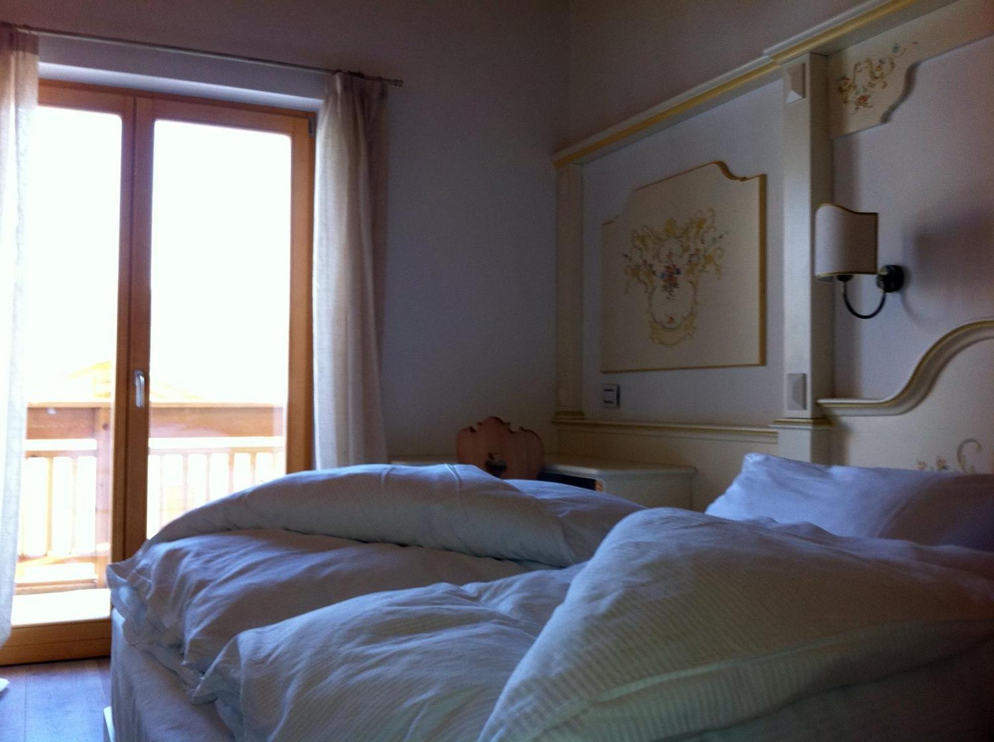 Relais Fior Di Bosco Lejlighedshotel Folgaria Eksteriør billede